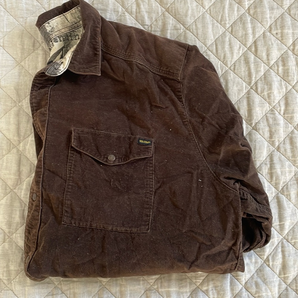 VOLCOM XXL men’s corduroy light button down
